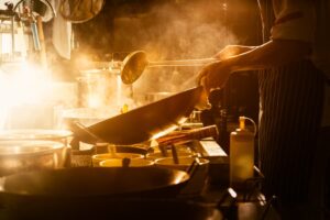 chef-using-cooking-oil